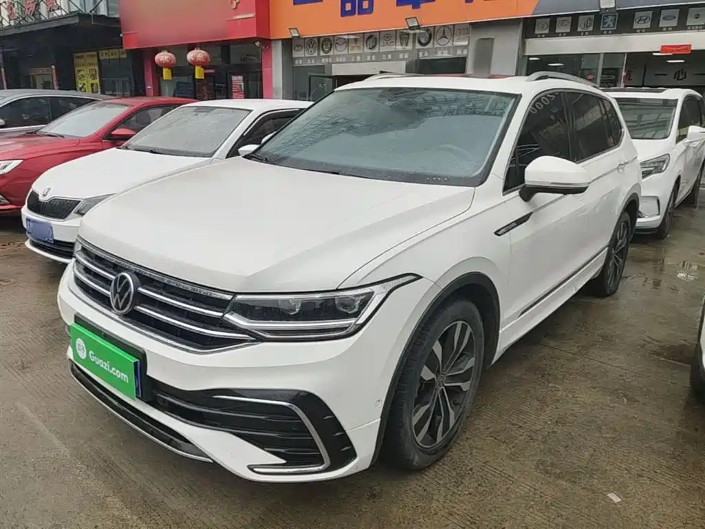 Volkswagen Tiguan L 2022