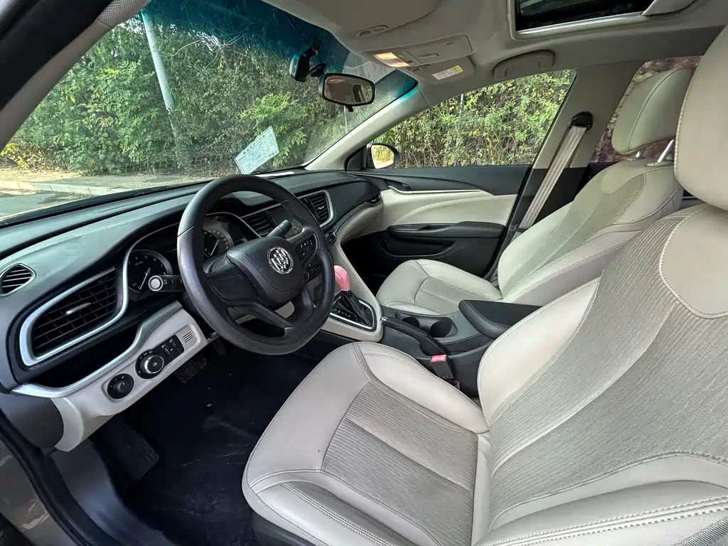 Buick Excelle — миниатюра 9