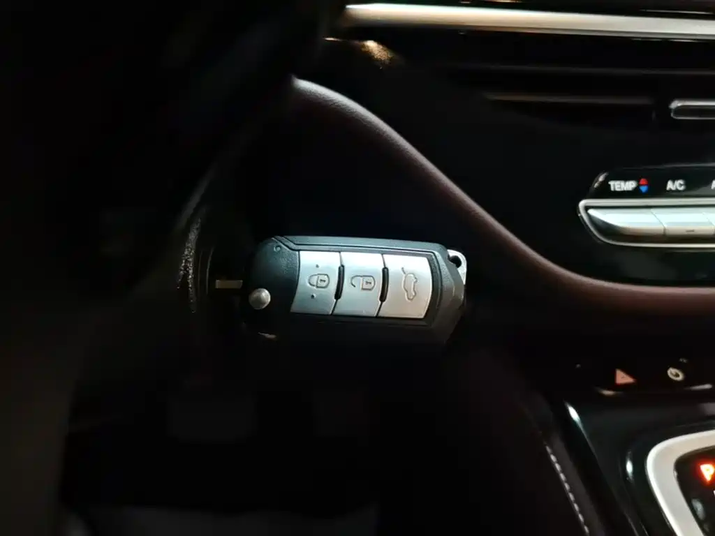 GAC Motor Trumpchi M6 — миниатюра 9