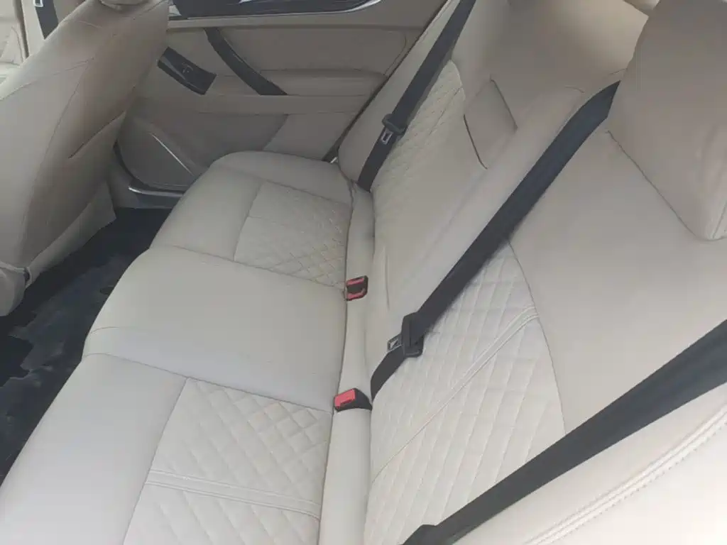 Zotye Zotye Z500 — миниатюра 17