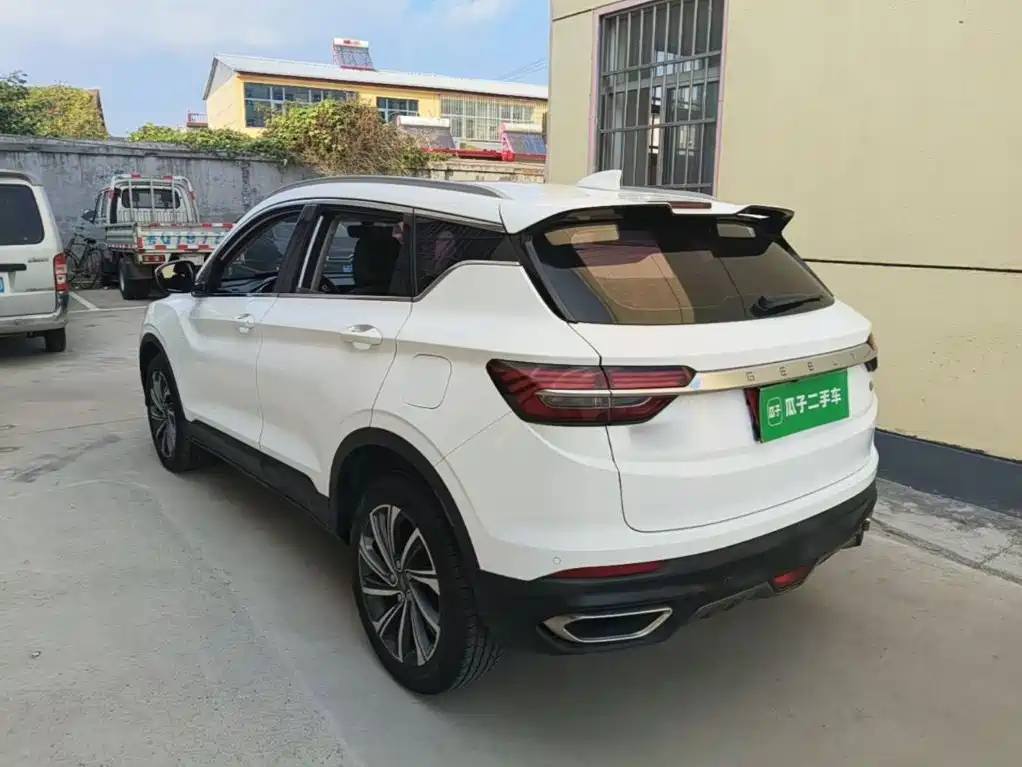 Geely Binyue — миниатюра 5