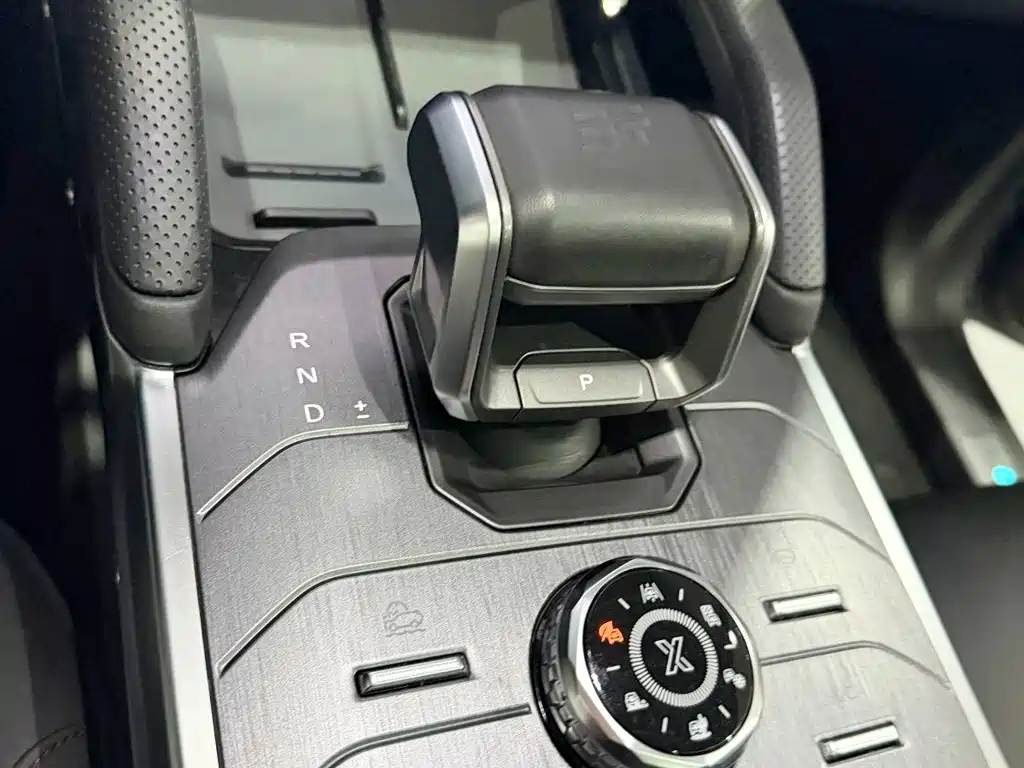 Jetour Traveller — миниатюра 11