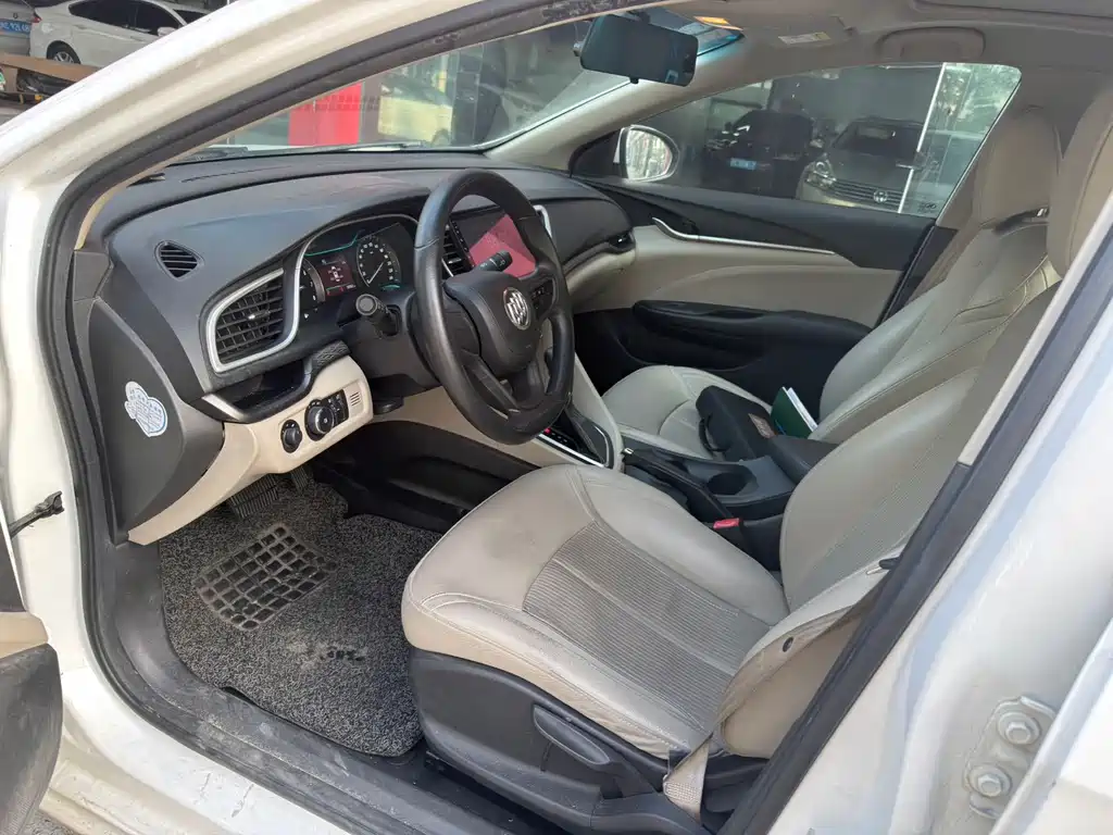 Buick Excelle — миниатюра 4