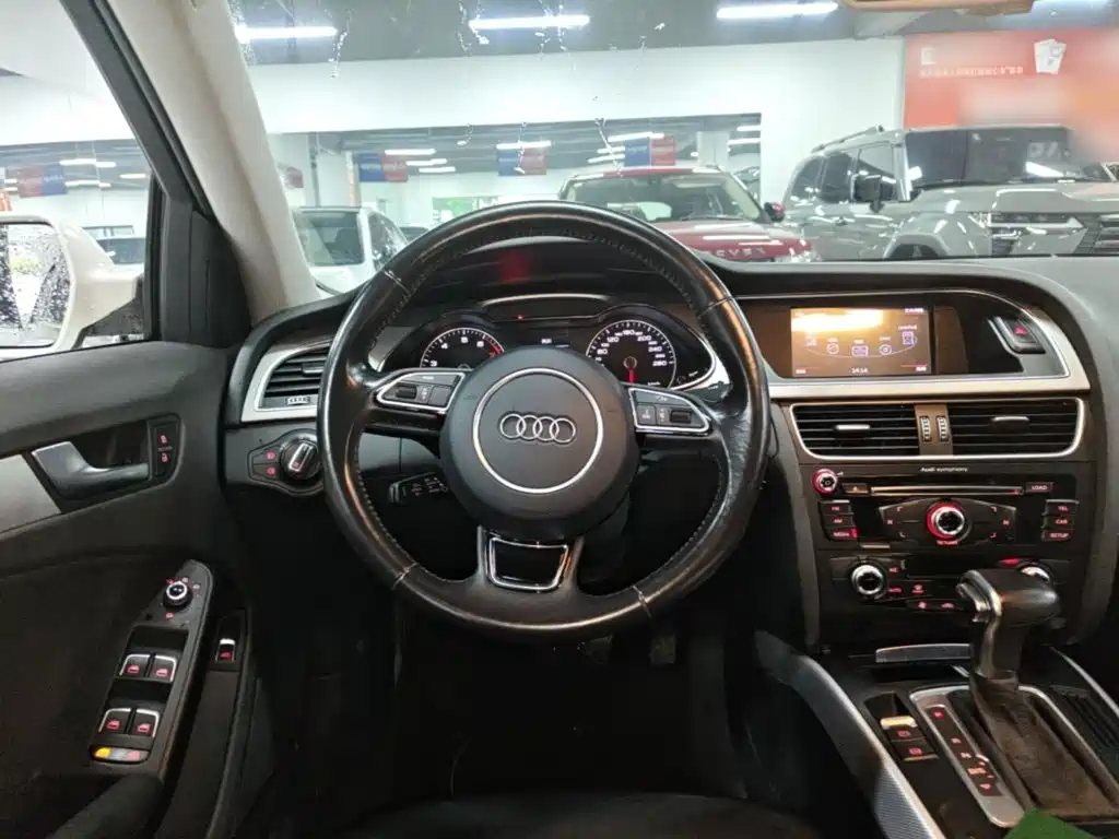 Audi A4L — миниатюра 11