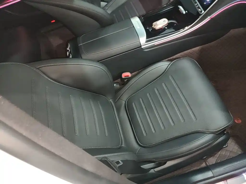 Mercedes-Benz C-Class — миниатюра 25