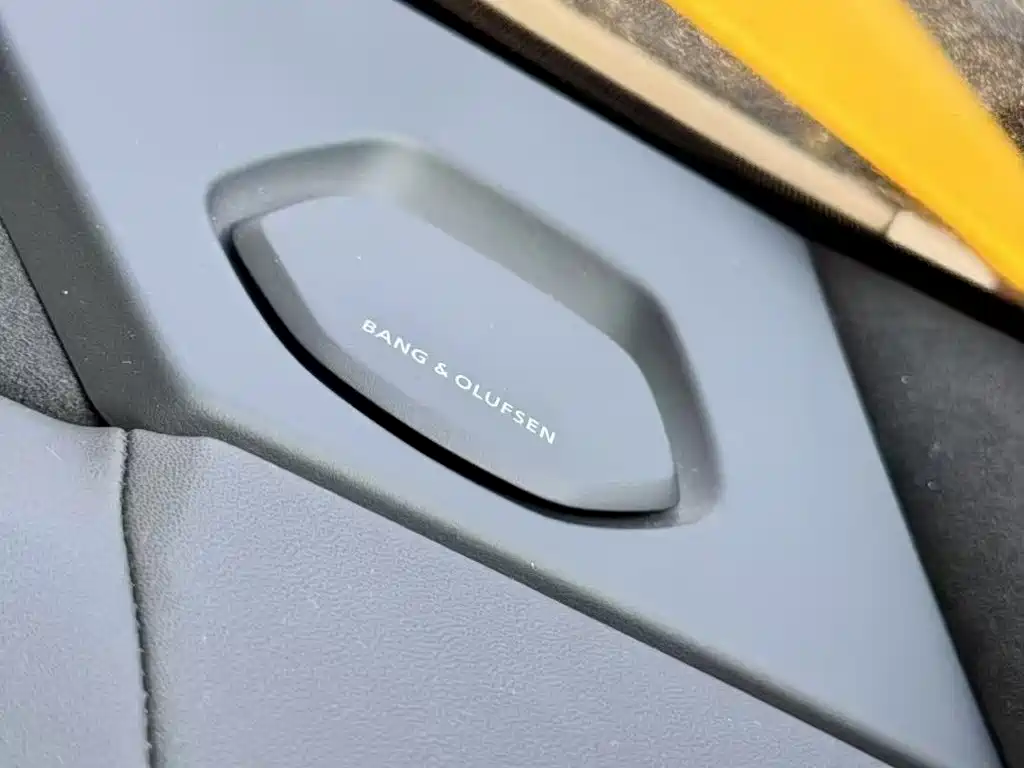 Lamborghini Urus — миниатюра 6