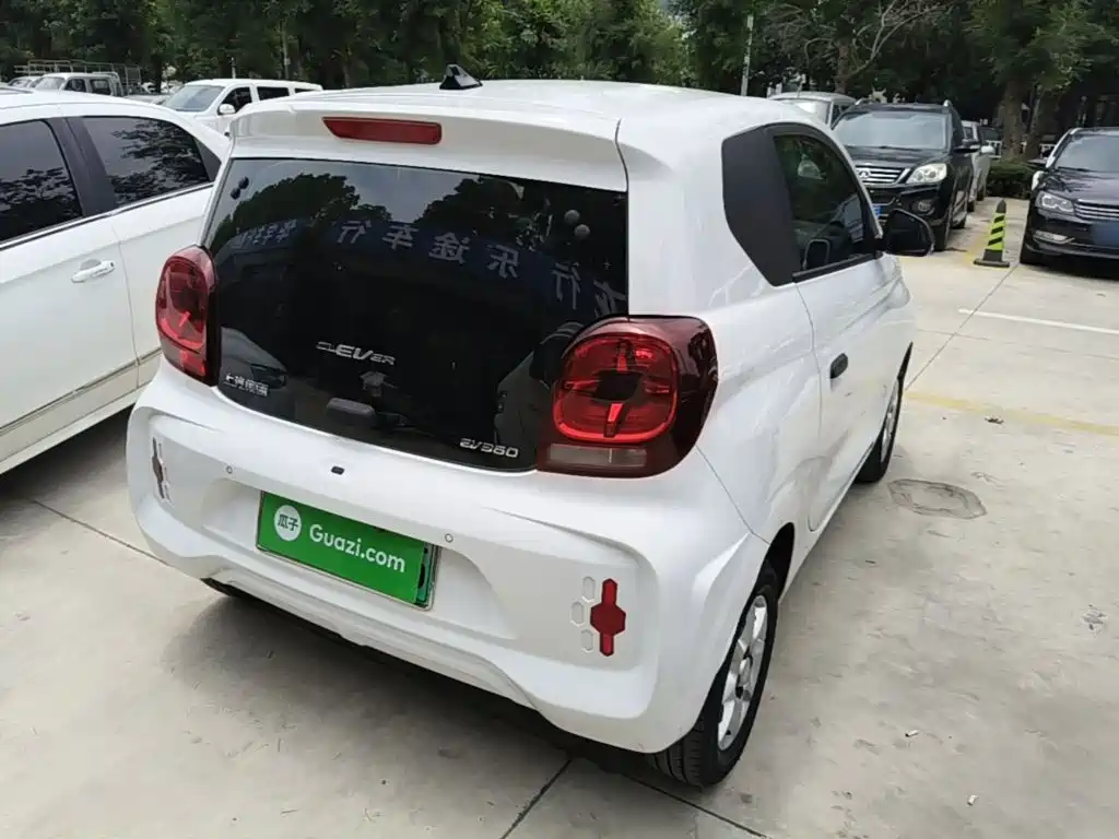 Roewe Clever 2022 311km