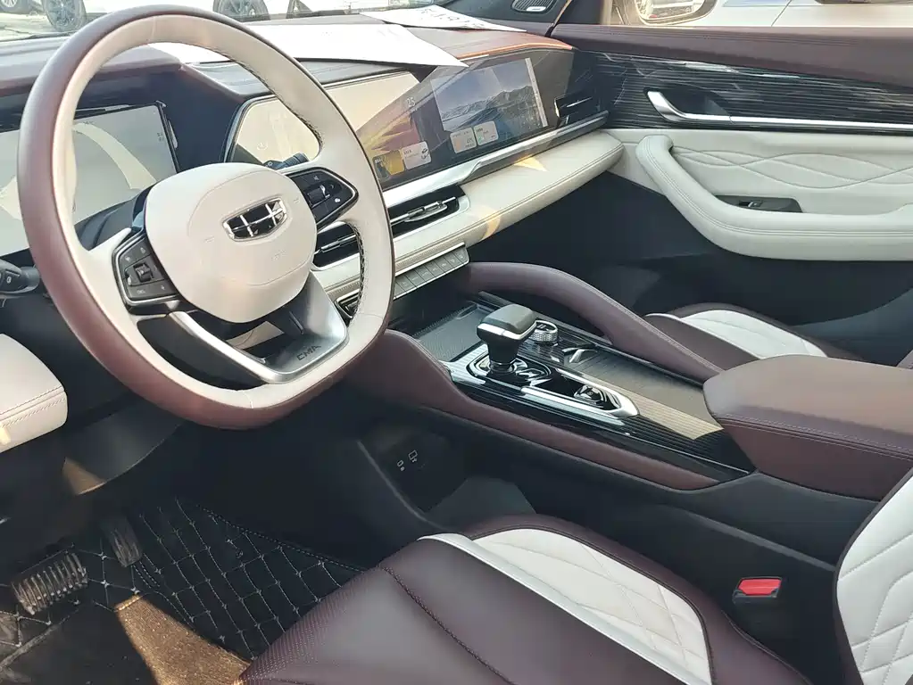 Geely Xingyue L — миниатюра 4