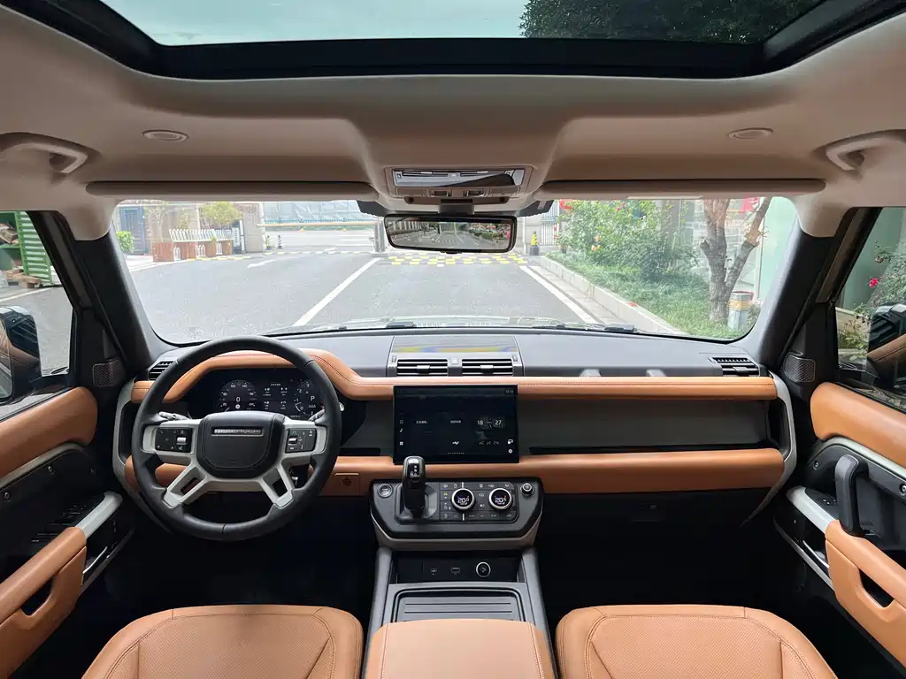 Land Rover Land Rover Defender 2024 110 3.0T P400