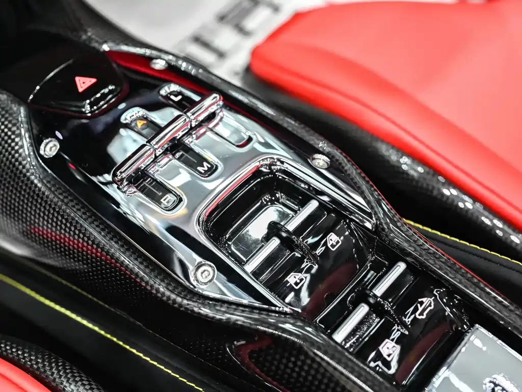 Ferrari SF90 — миниатюра 14