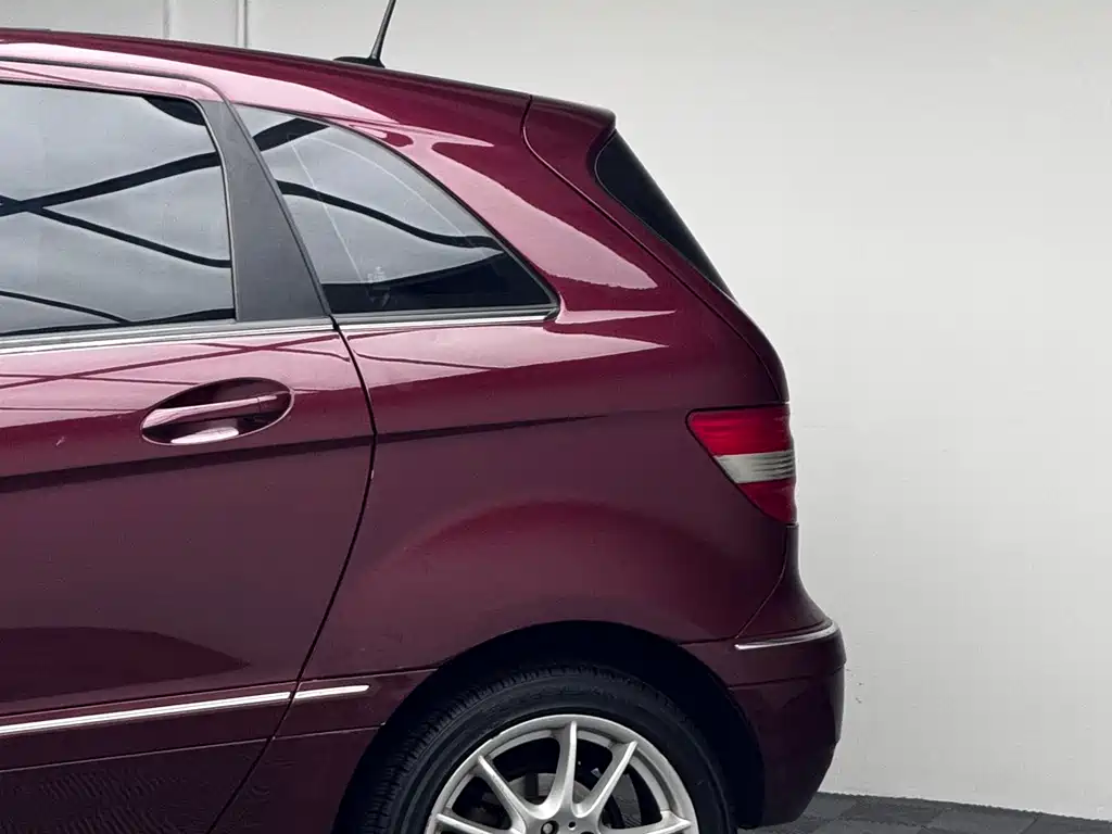 Mercedes-Benz B-Class B 2009 B 200 Fashion