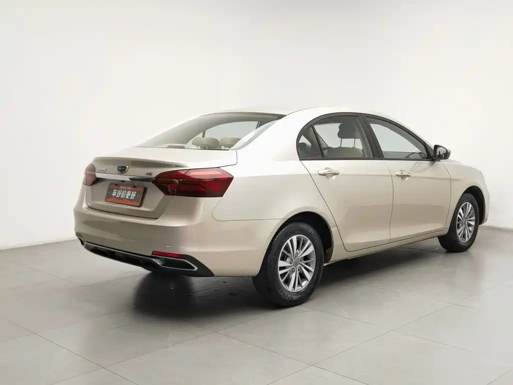 Geely Emgrand — миниатюра 2