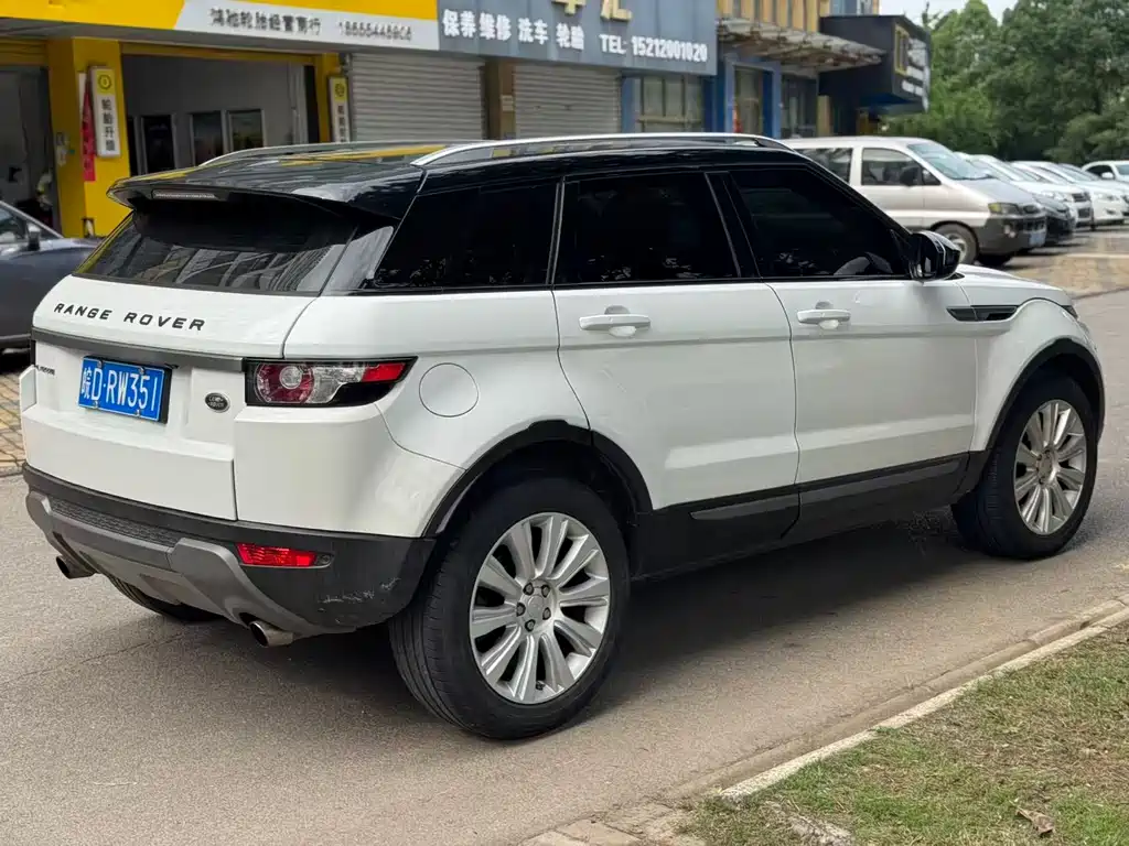 Land Rover Range Rover Evoque 2015 2.0T