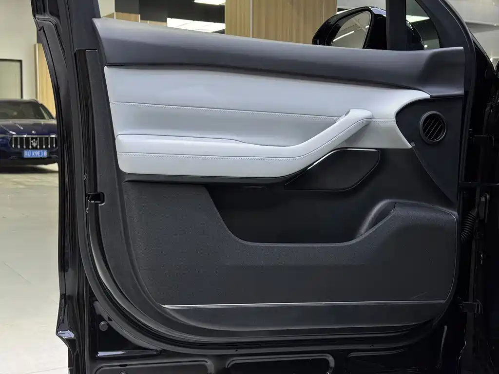 NIO ES6 — миниатюра 9