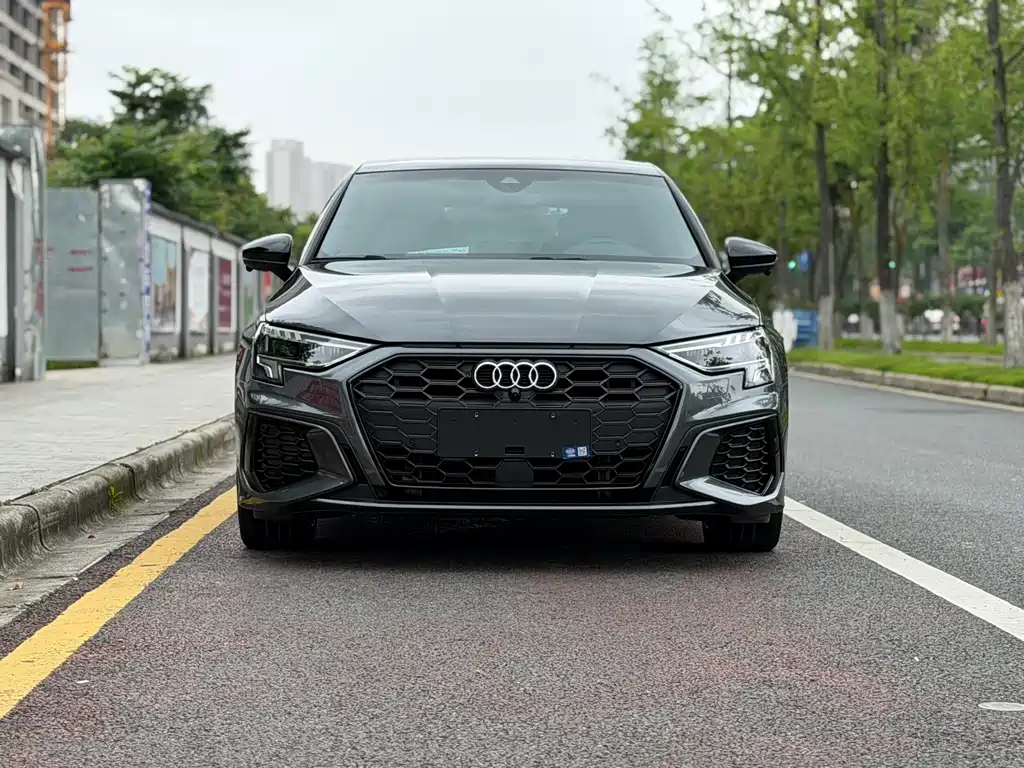 Audi A3 2022 Sportback 35 TFSI Fashion Sport