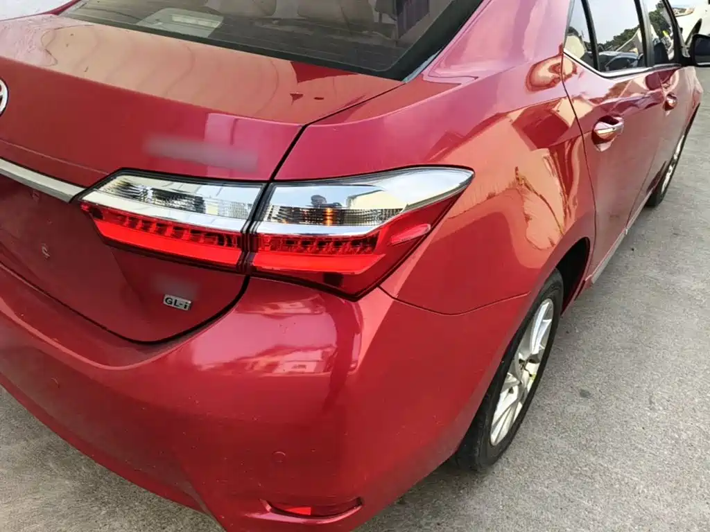 Toyota Corolla — миниатюра 8