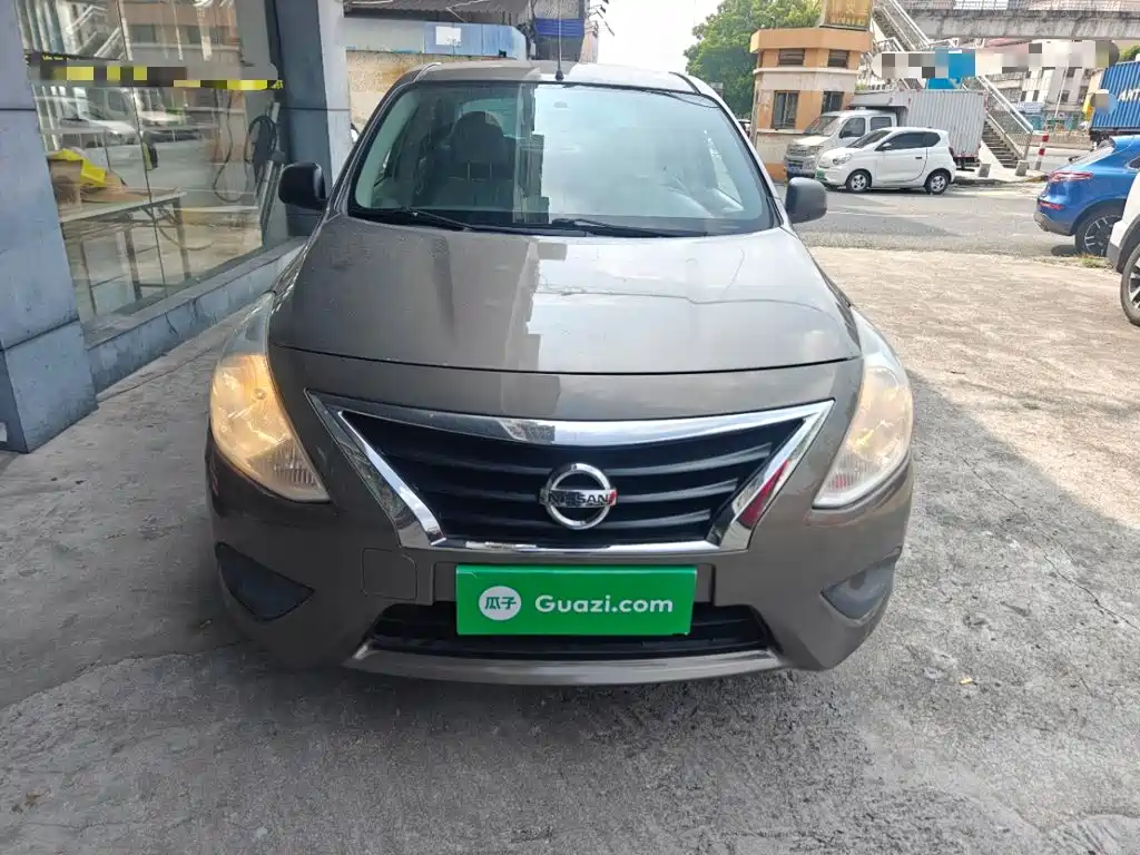 Nissan Sunny — миниатюра 3