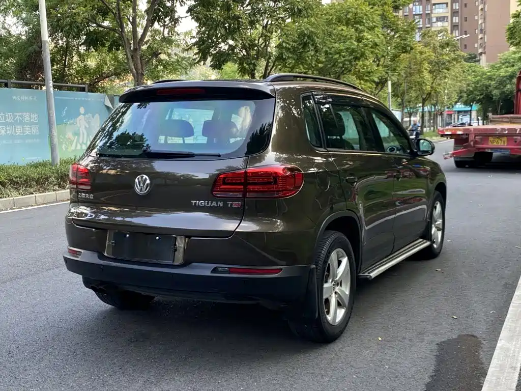 Volkswagen Tiguan — миниатюра 5