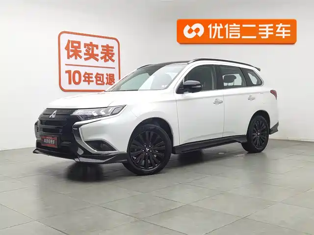 MITSUBISHI OUTLANDER 2022