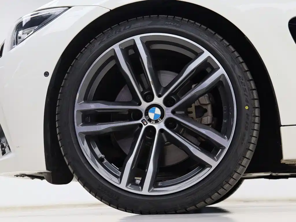 BMW 4 Series — миниатюра 33