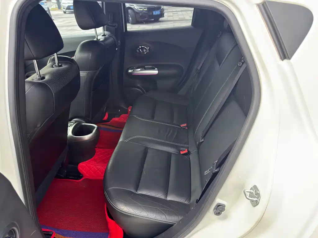 Infiniti ESQ — миниатюра 12