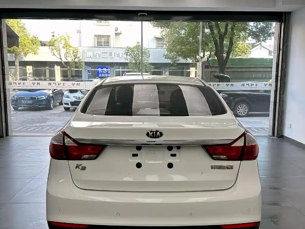 Kia K3 — миниатюра 8