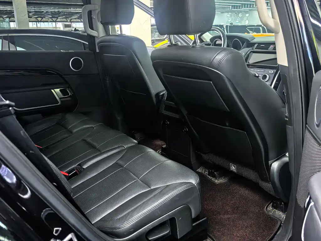 Land Rover Discovery 2017 3.0 SC V6 SE