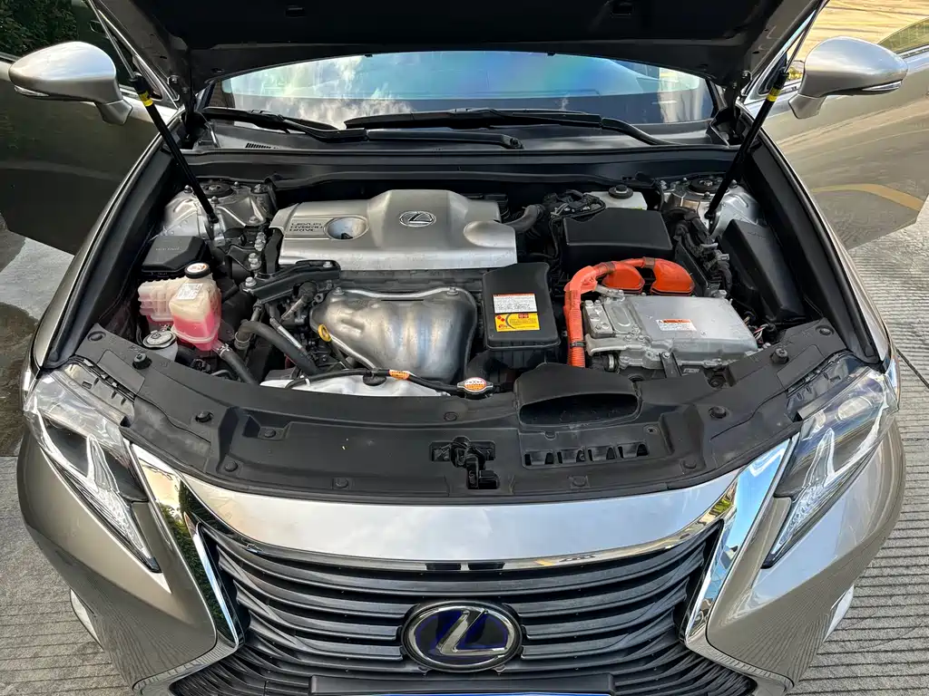 Lexus ES — миниатюра 13