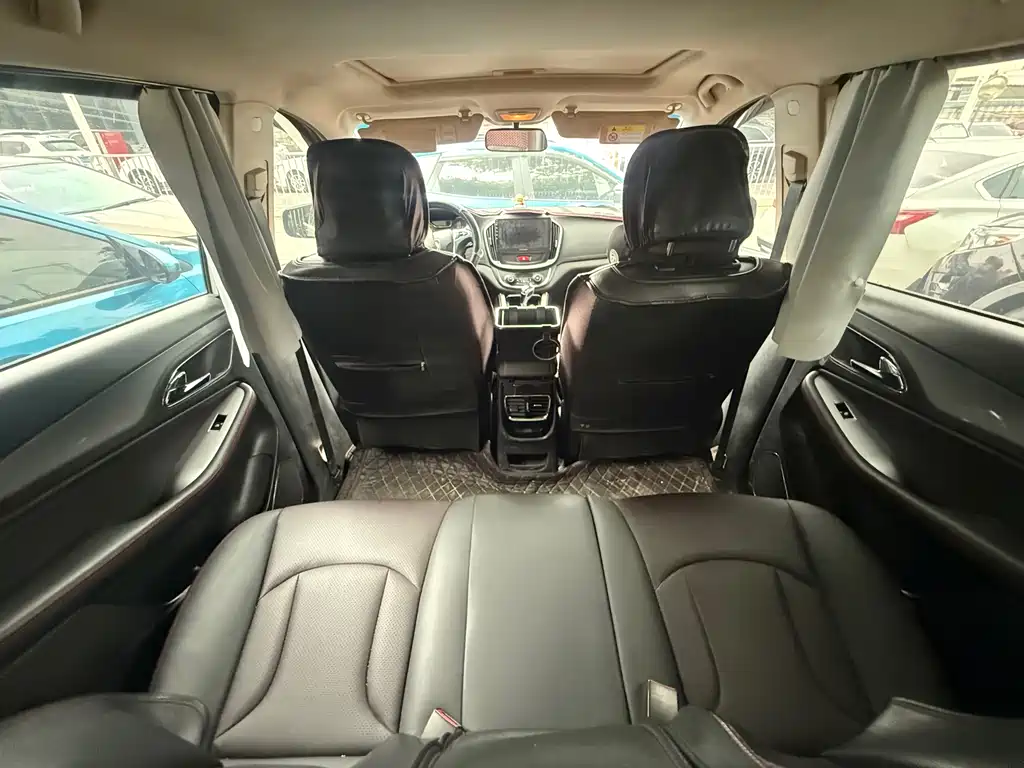 Baojun 560 2016 1.8L iAMT Luxury