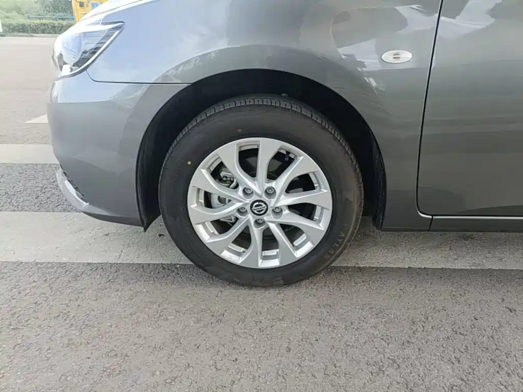Nissan Sylphy — миниатюра 23
