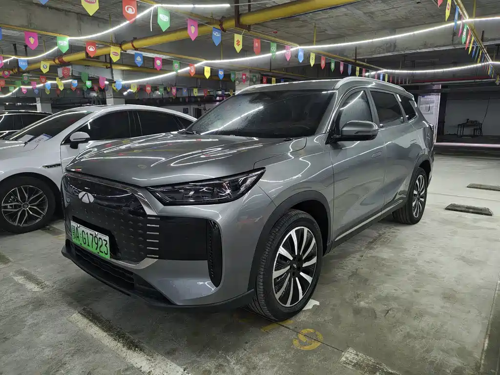 2025 Chery Tiggo 8 - zdjęcie 1 z 13