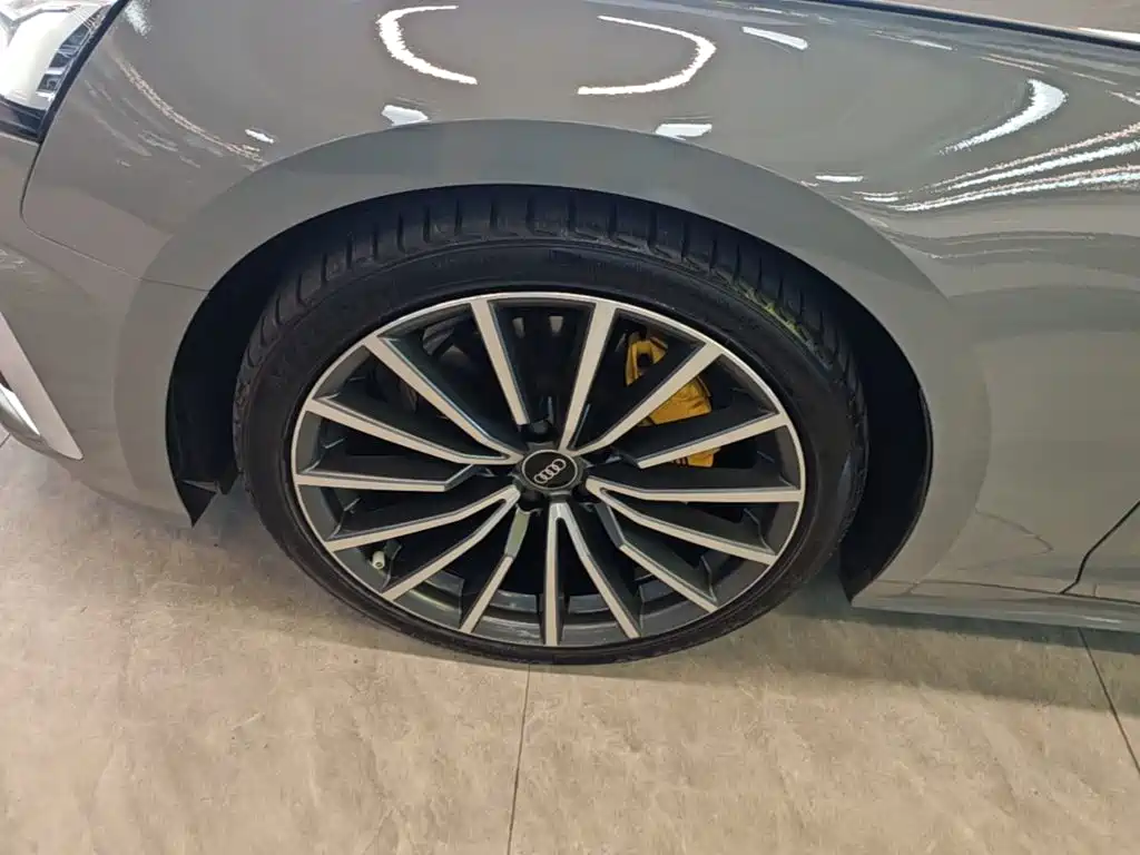 Audi A5 (Import) — миниатюра 23