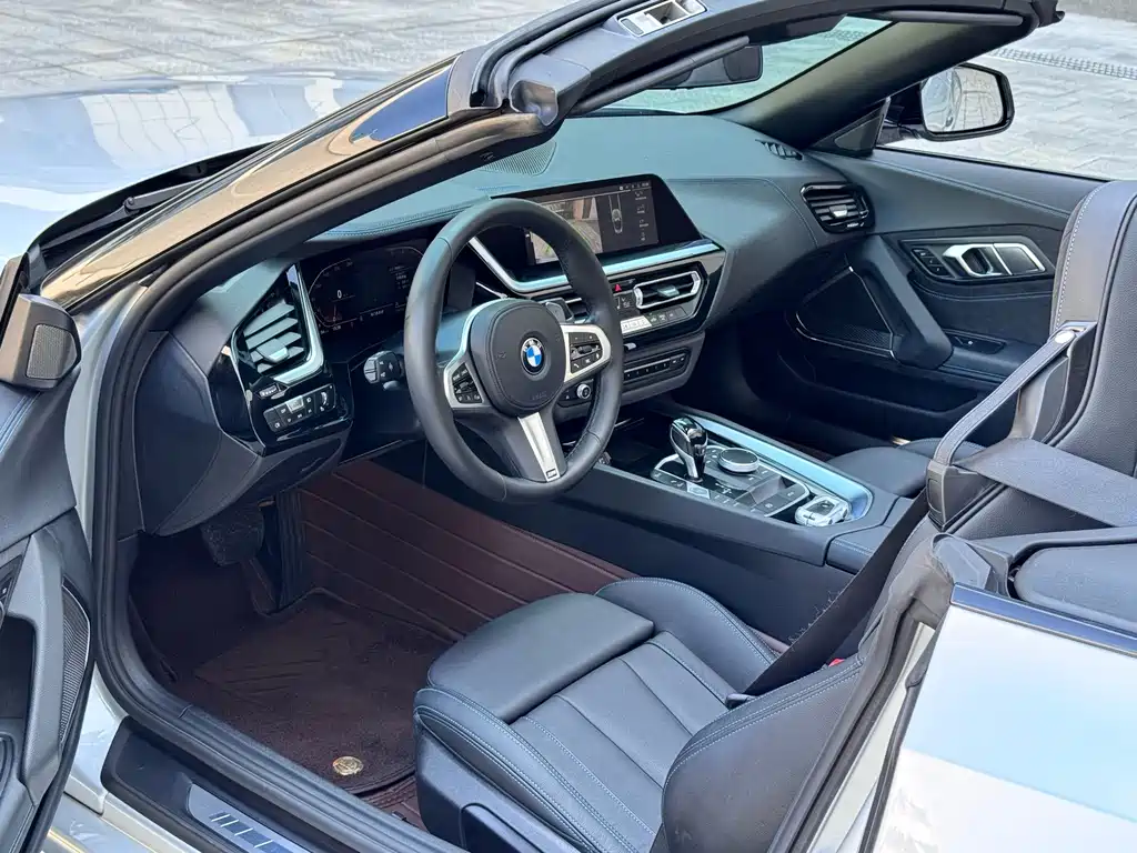 BMW Z4 — миниатюра 11