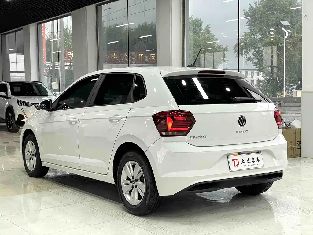 Volkswagen Polo 2023 Plus 1.5L AT