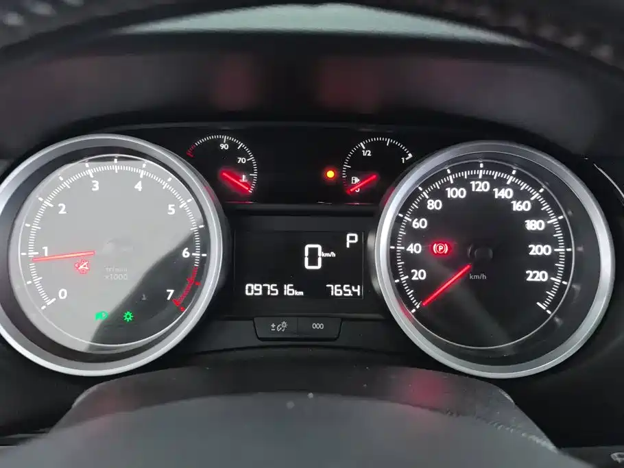 Peugeot 408 — миниатюра 14