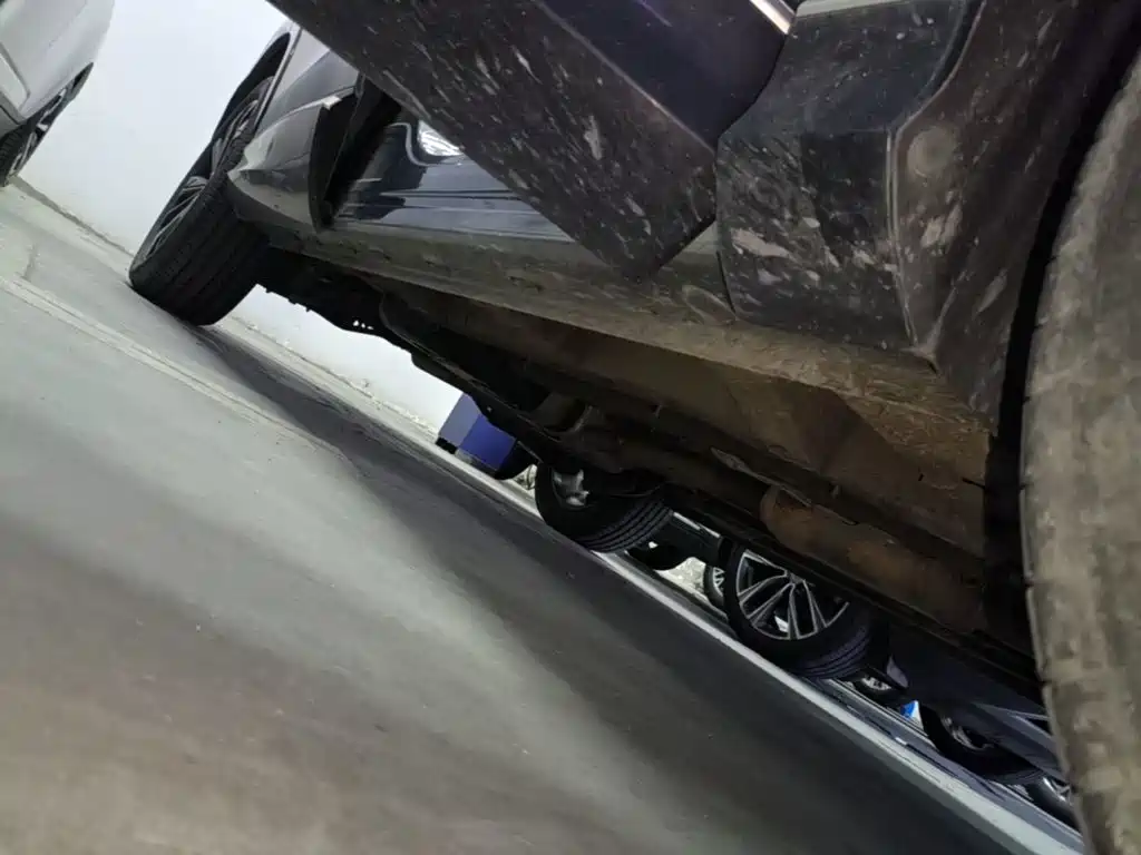 Roewe RX5 — миниатюра 21