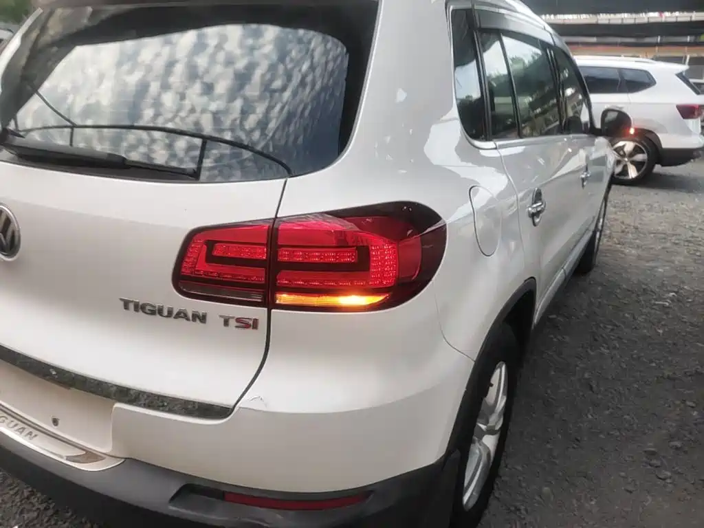 Volkswagen Tiguan — миниатюра 8