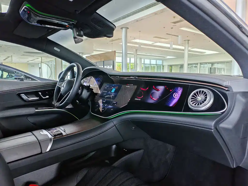 Mercedes-Benz EQS — миниатюра 14