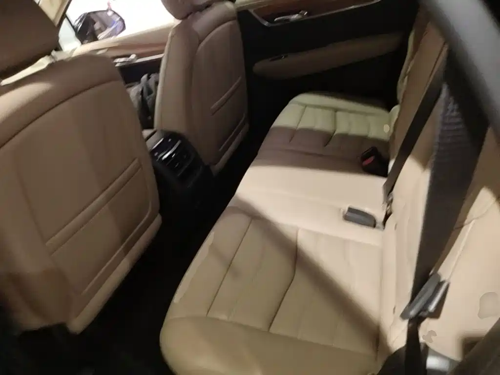 Cadillac XT5 — миниатюра 17