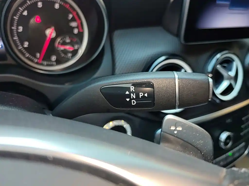 Mercedes-Benz GLA — миниатюра 14