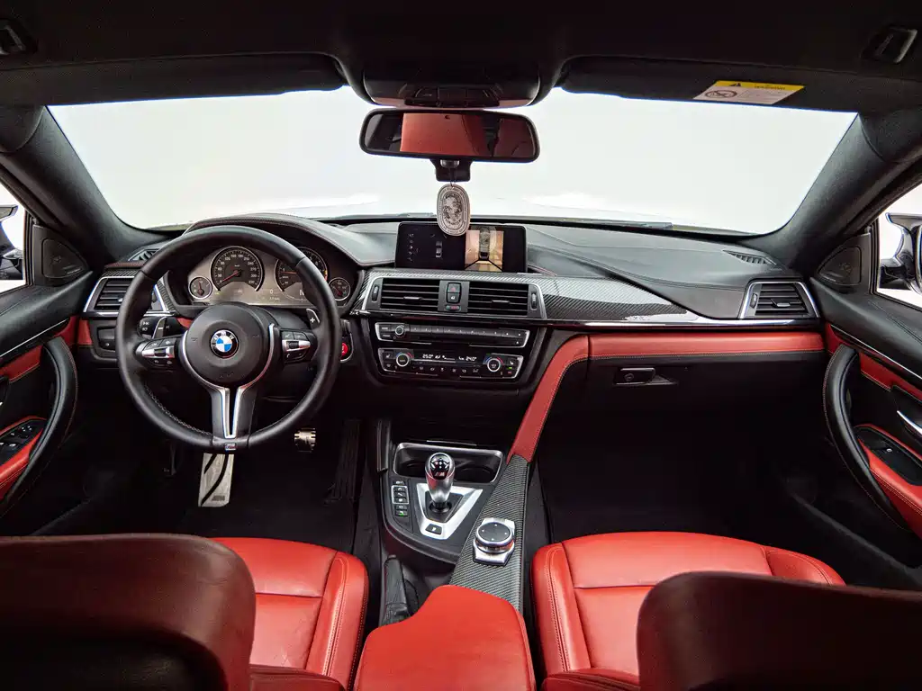 BMW M4 — миниатюра 22
