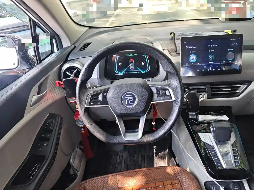 BYD Yuan Pro — миниатюра 6
