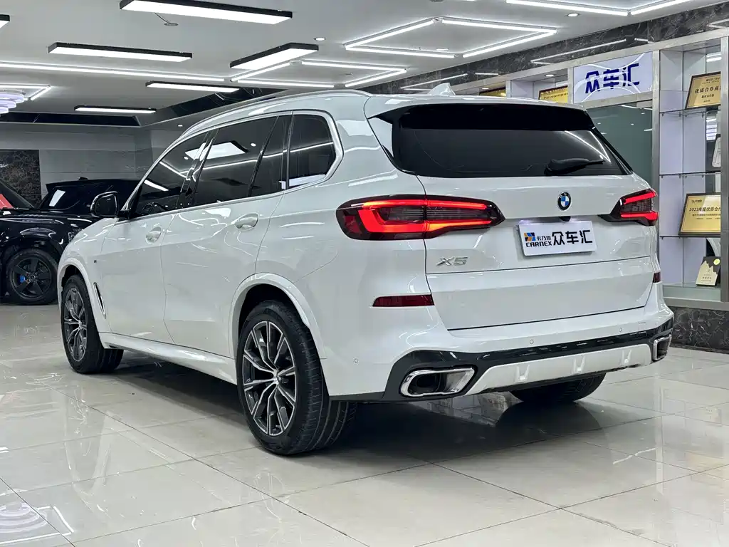 BMW X5 — миниатюра 4