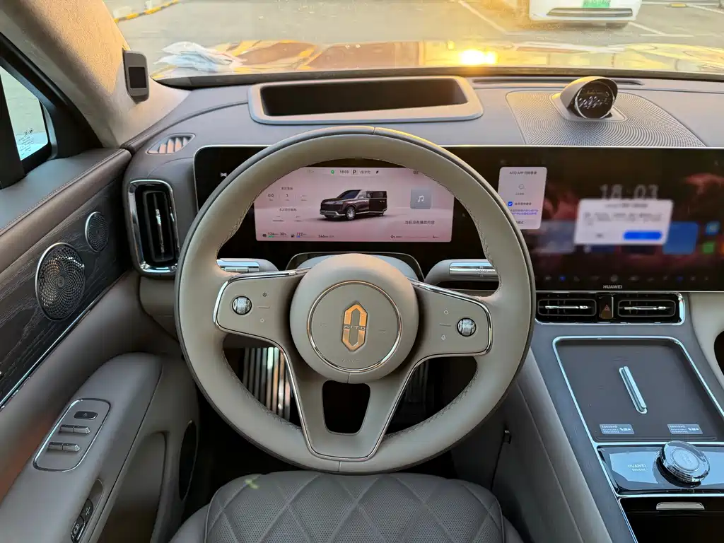AITO AITO M9 — миниатюра 11