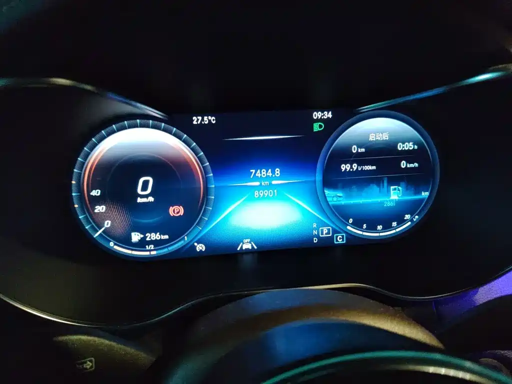 Mercedes-Benz GLC — миниатюра 12