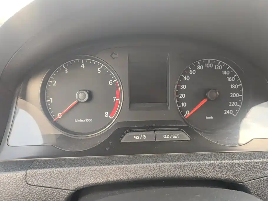 Volkswagen Santana — миниатюра 14