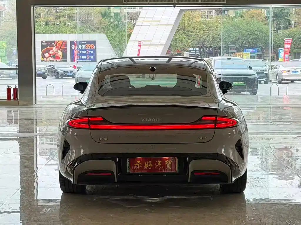 XIAOMI CAR XIAOMI SU7