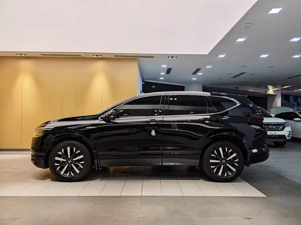 Honda Breeze 2021 2.0L Luxury