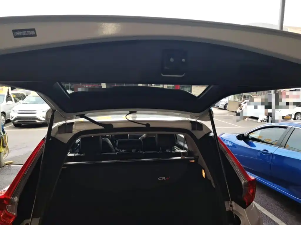 Honda CR-V — миниатюра 19