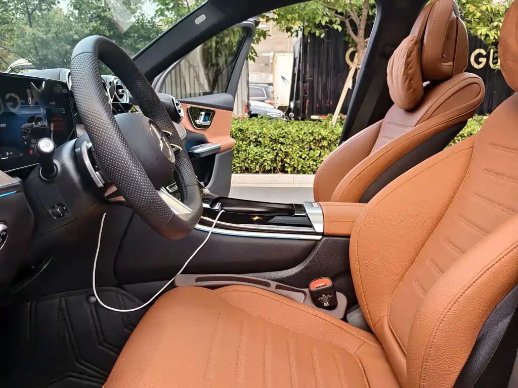 Mercedes-Benz GLC — миниатюра 8